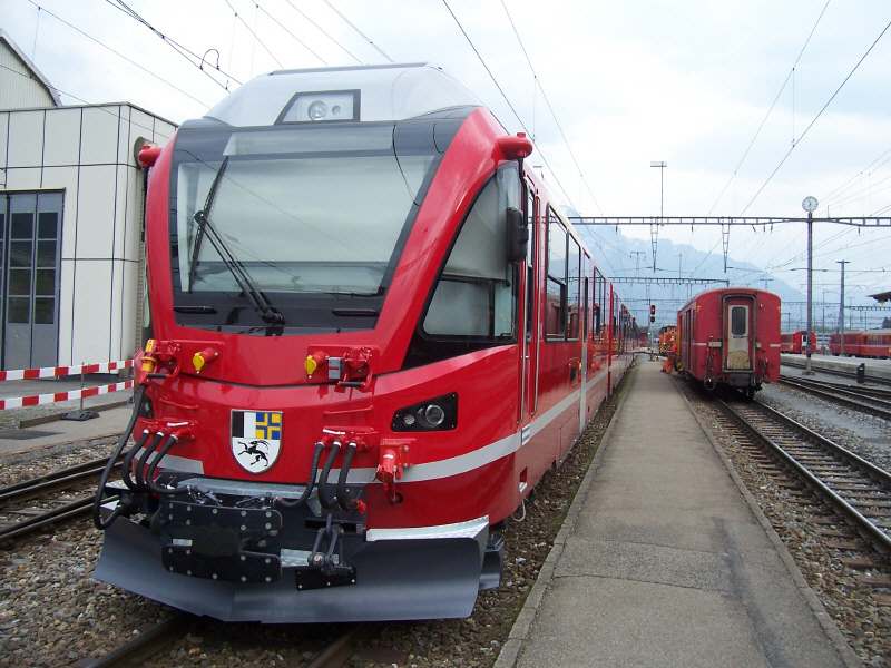 20220V